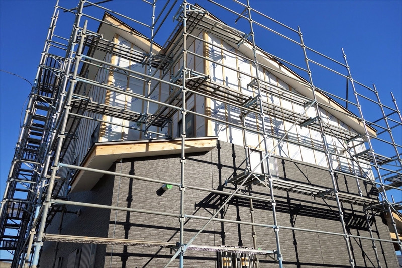 株式会社仁足場